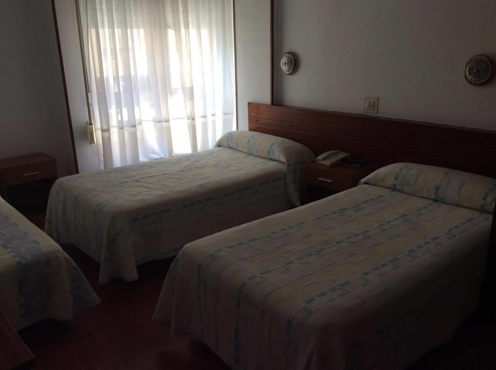 Hostal Liebana Santander Exterior photo